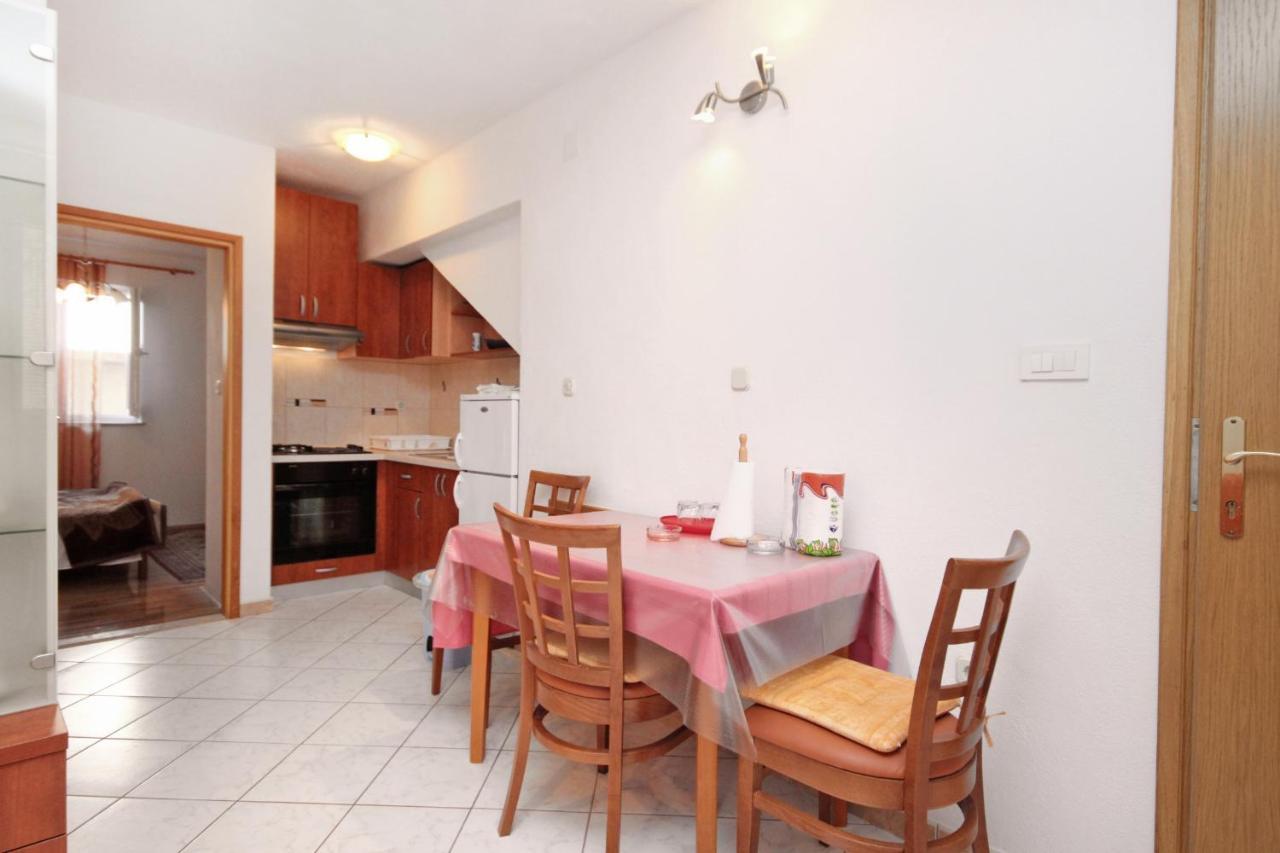 Apartments With A Parking Space Supetar, Brac - 6037 Exterior foto